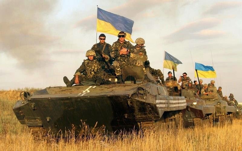 Украинцы стали меньше гордиться своими военнослужащими?