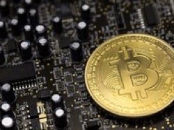 Орешкин сравнил рынок криптовалют с глобальной финансовой пирамидой