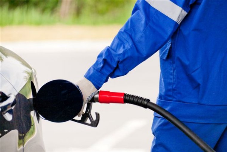 Цены на бензин повысят, чтобы построить трассу в Крыму