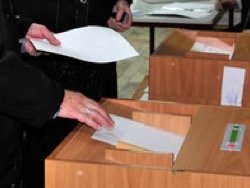 Российским избирателям предстоит трудный выбор: Владимир Путин или Владимир Путин