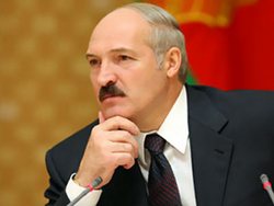 Лукашенко: Договориться не могут, значит эта война в Украине кому-то нужна
