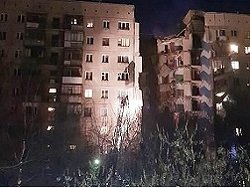 В Магнитогорске из-за взрыва газа обрушился подъезд многоэтажки