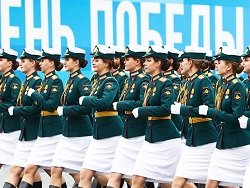 Парад Победы: «убийственная красота» Путина в строю