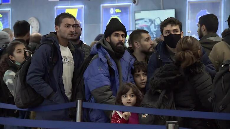 Борт с беженцами вылетел из Белоруссии в Ирак
