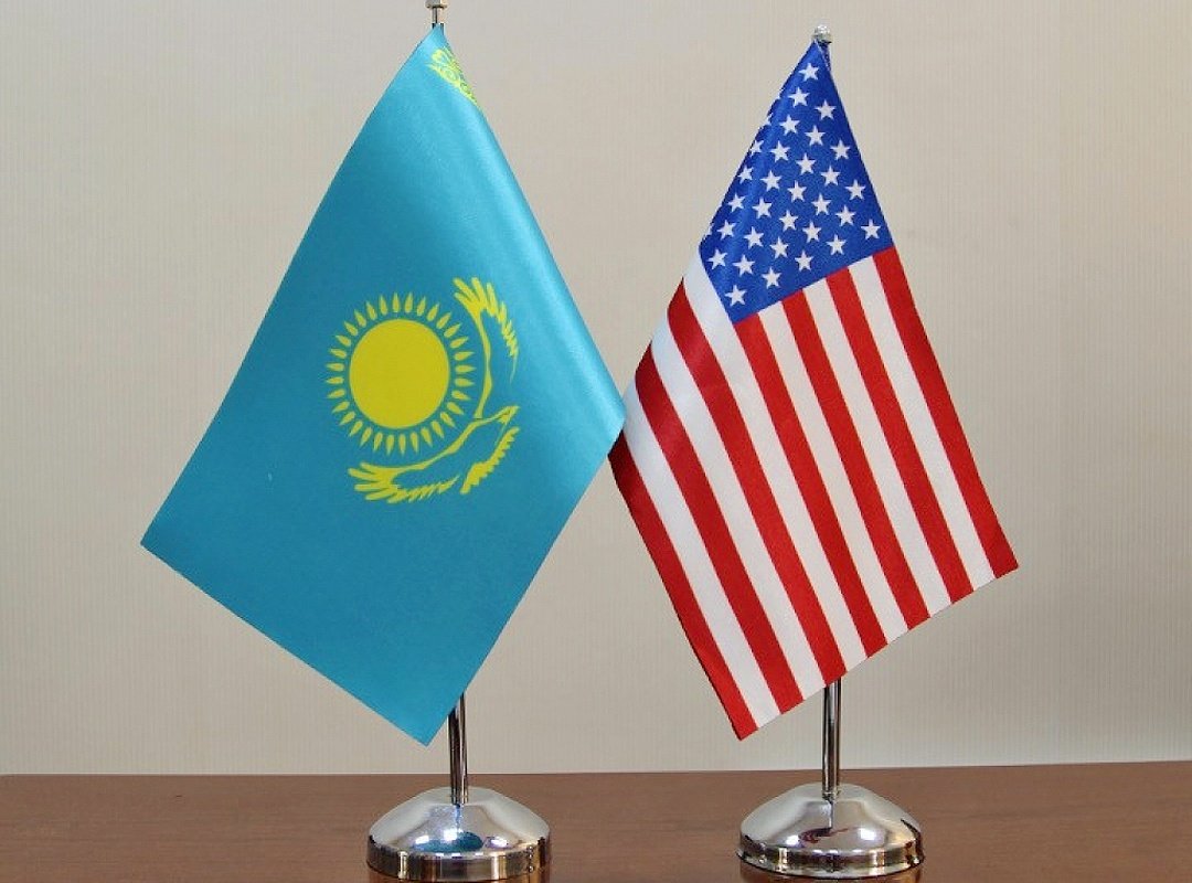 Казахстан поддержал санкции против РФ