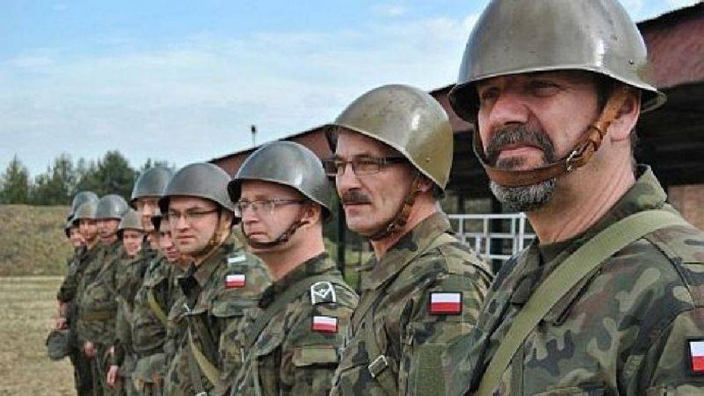 Большинство жителей Польши поддержали ввод войск на Украину